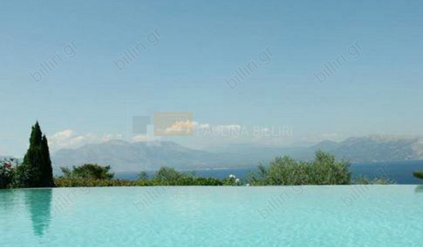 Πισίνα - Swimming pool